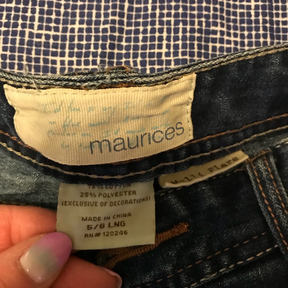 Capris - Picture 4 of 4